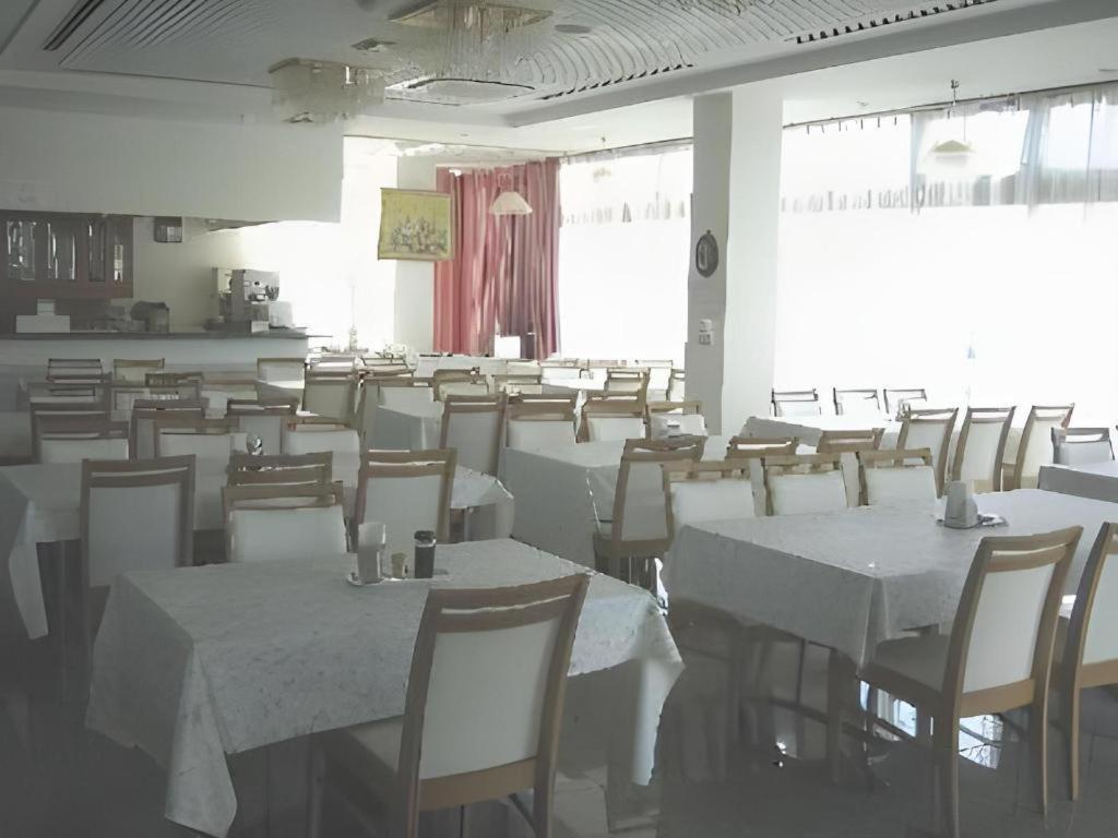Hotel Yutaka Wing Izumisano Extérieur photo