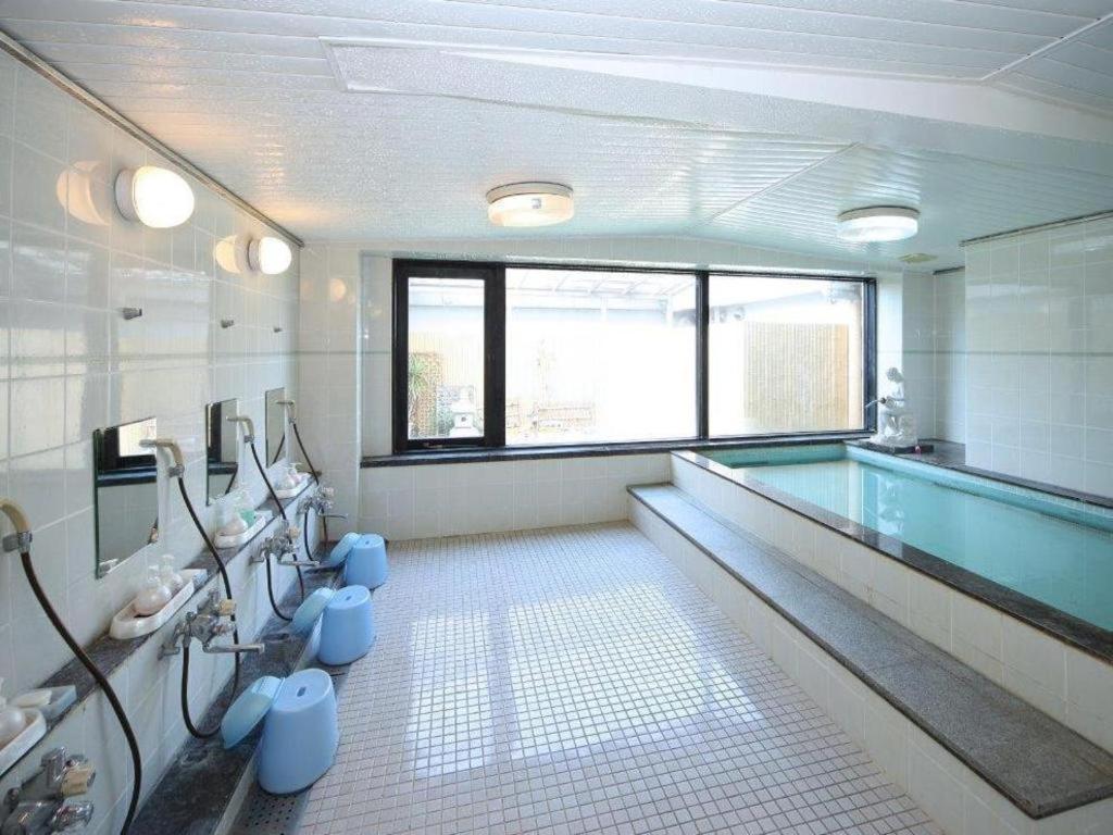 Hotel Yutaka Wing Izumisano Extérieur photo